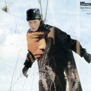 小舞扒开屁股露出尿口让主人玩视频
